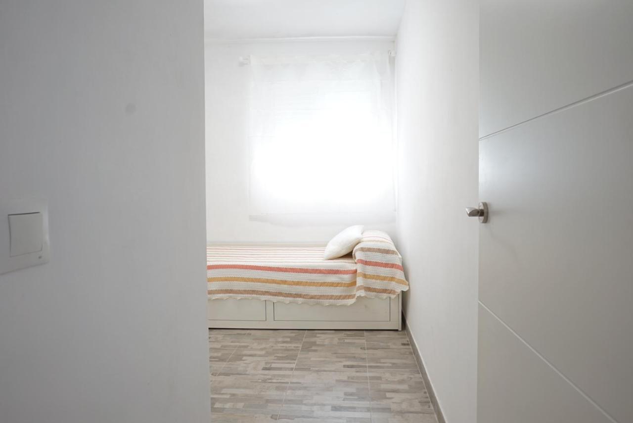Centrico Y Amplio En Malaga Apartment Exterior photo