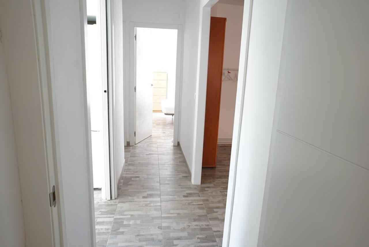Centrico Y Amplio En Malaga Apartment Exterior photo