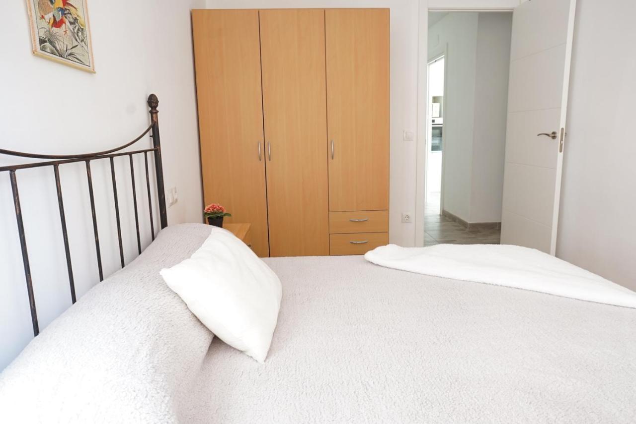 Centrico Y Amplio En Malaga Apartment Exterior photo