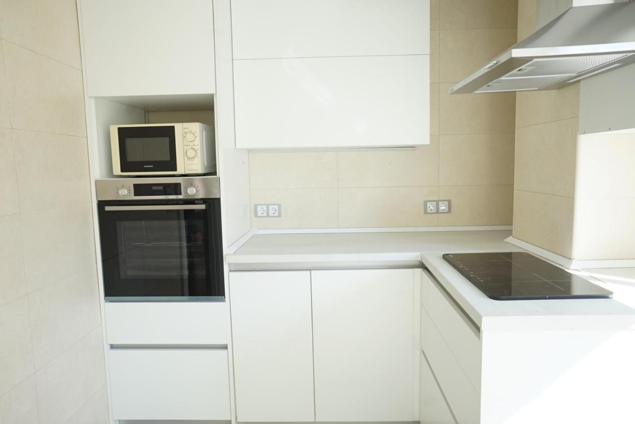 Centrico Y Amplio En Malaga Apartment Exterior photo
