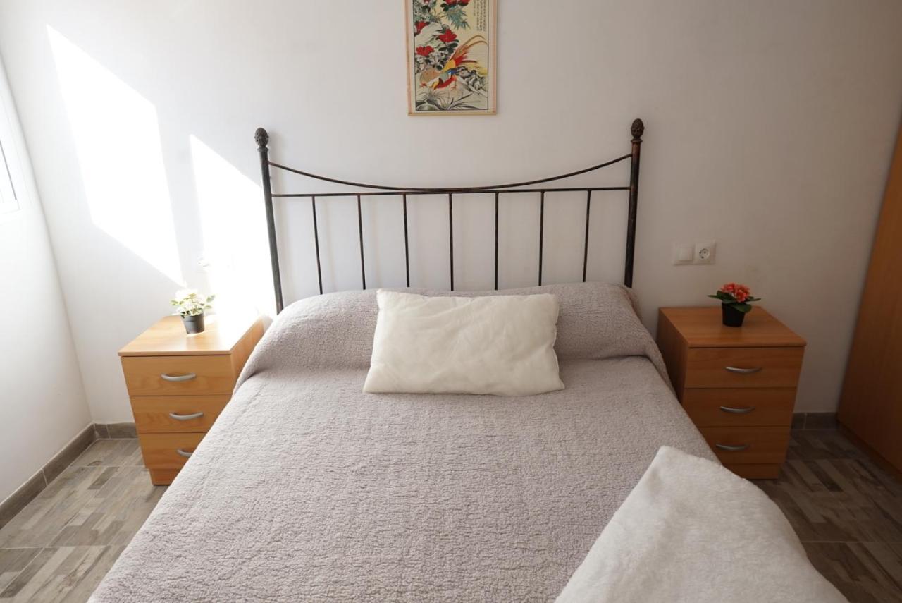 Centrico Y Amplio En Malaga Apartment Exterior photo